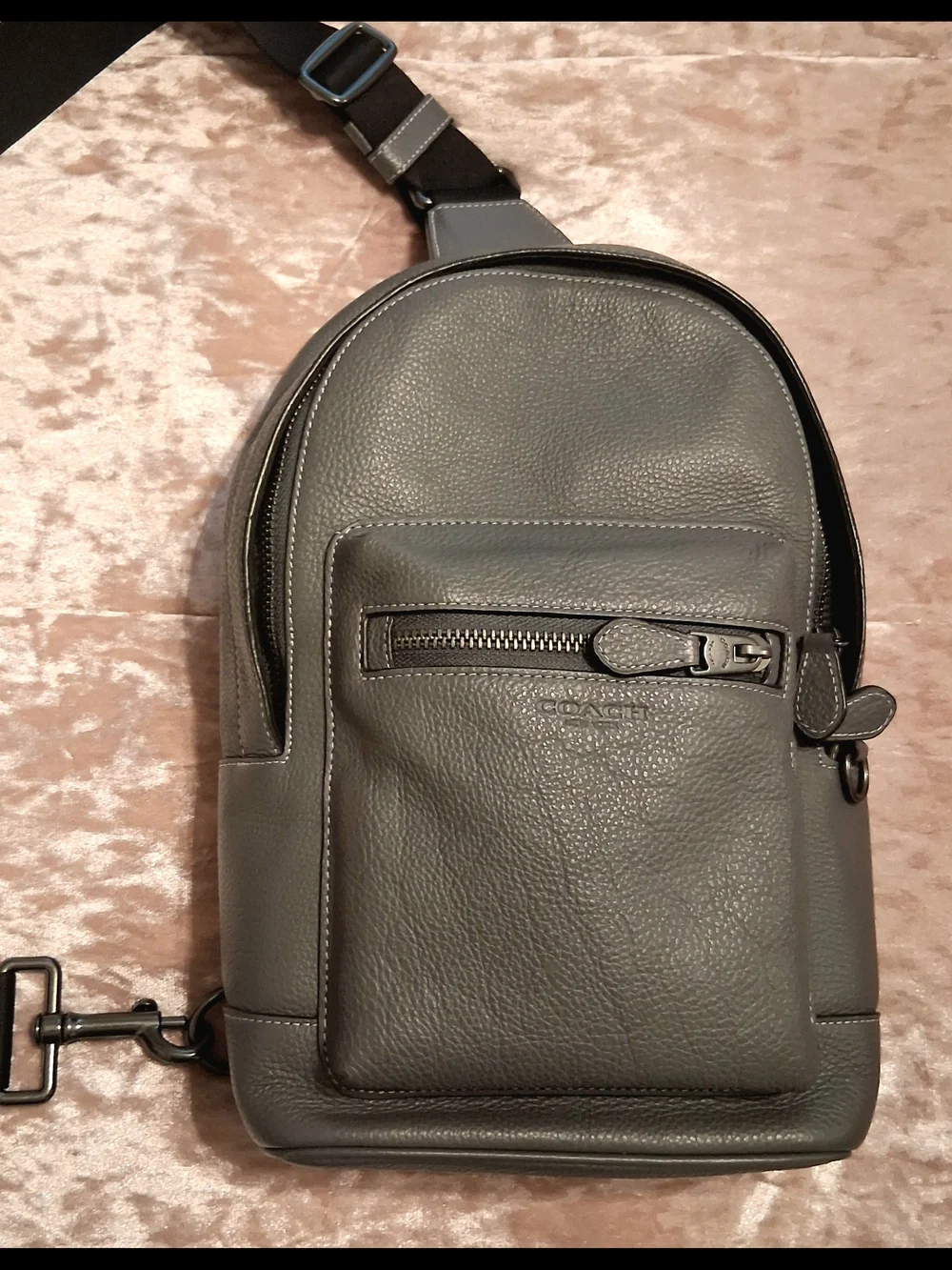 Coach Men's Gray Leather Sling Bag